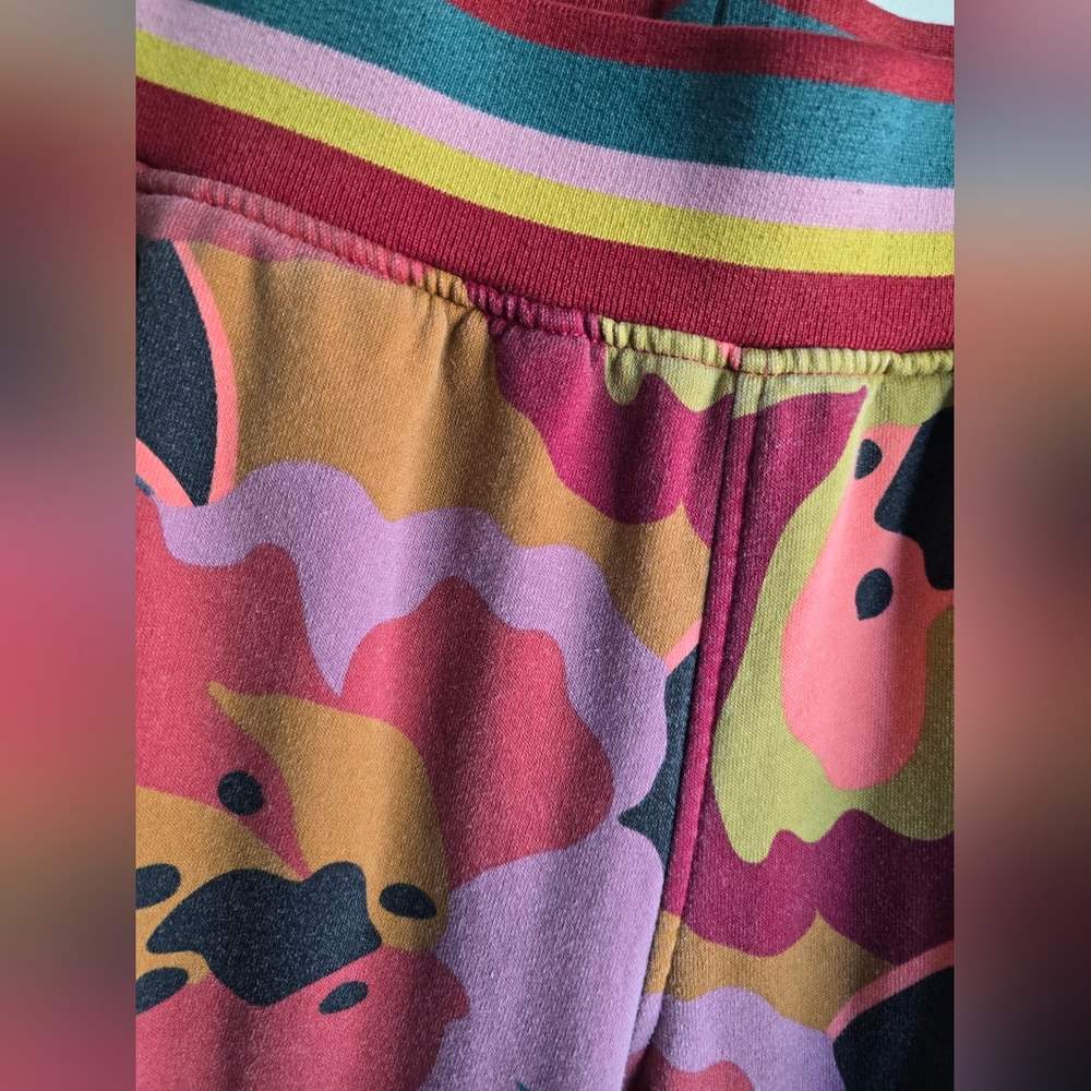 Marine Layer, Amelia Sweatpants, In Prints, Size Medium - Picture 9 of 12